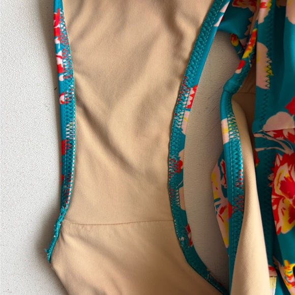 Summersalt Diane Von Furstenberg size 12 bow shoulder sidestroke swimsuit - Picture 7 of 8